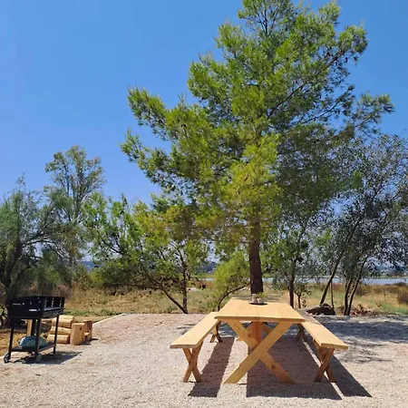 公寓 Corfu House *